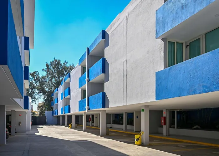 Vista Express Guadalajara Expo Surestay Collection By BW