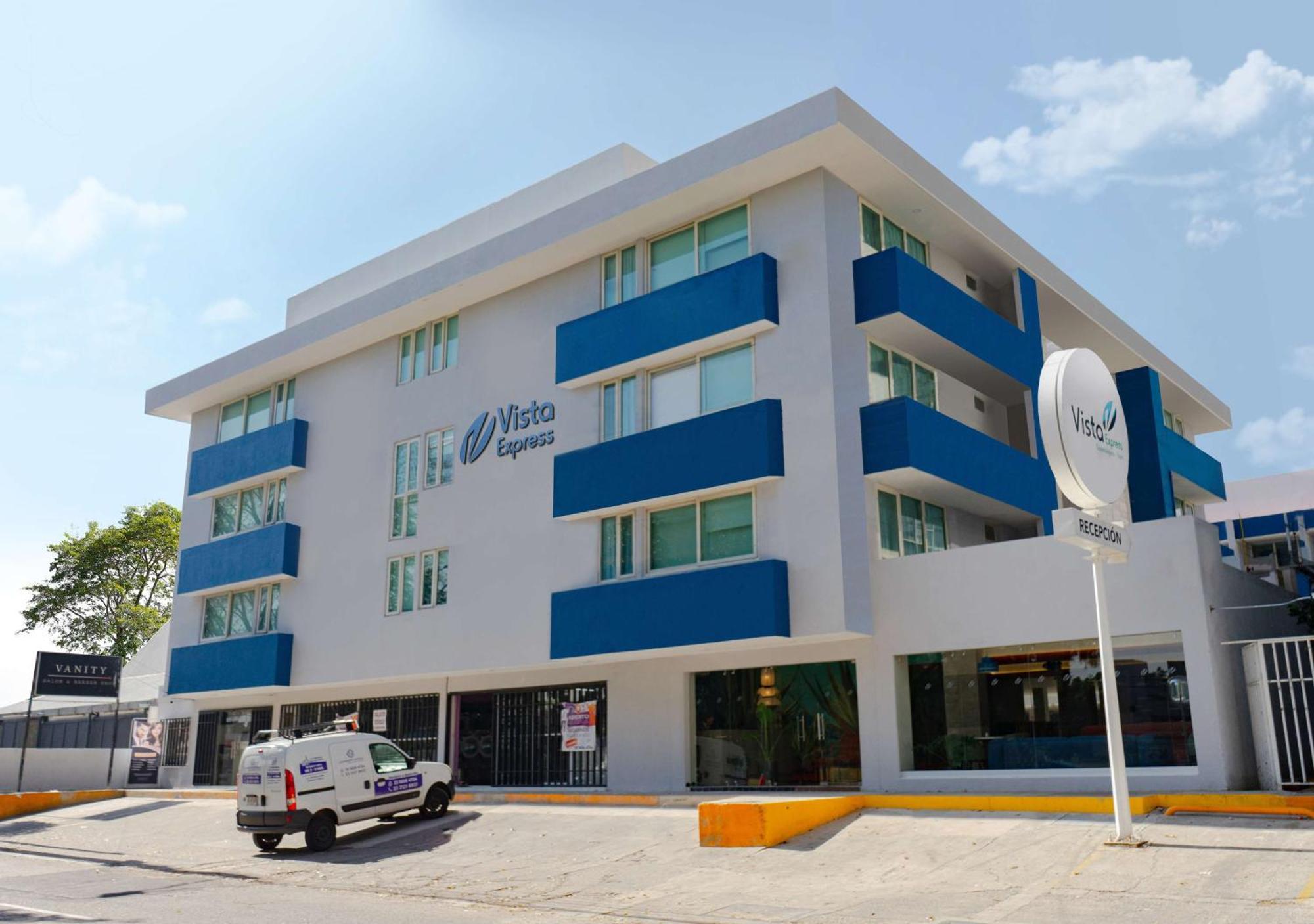 Vista Express Guadalajara Expo Surestay Collection By Bw Hotel