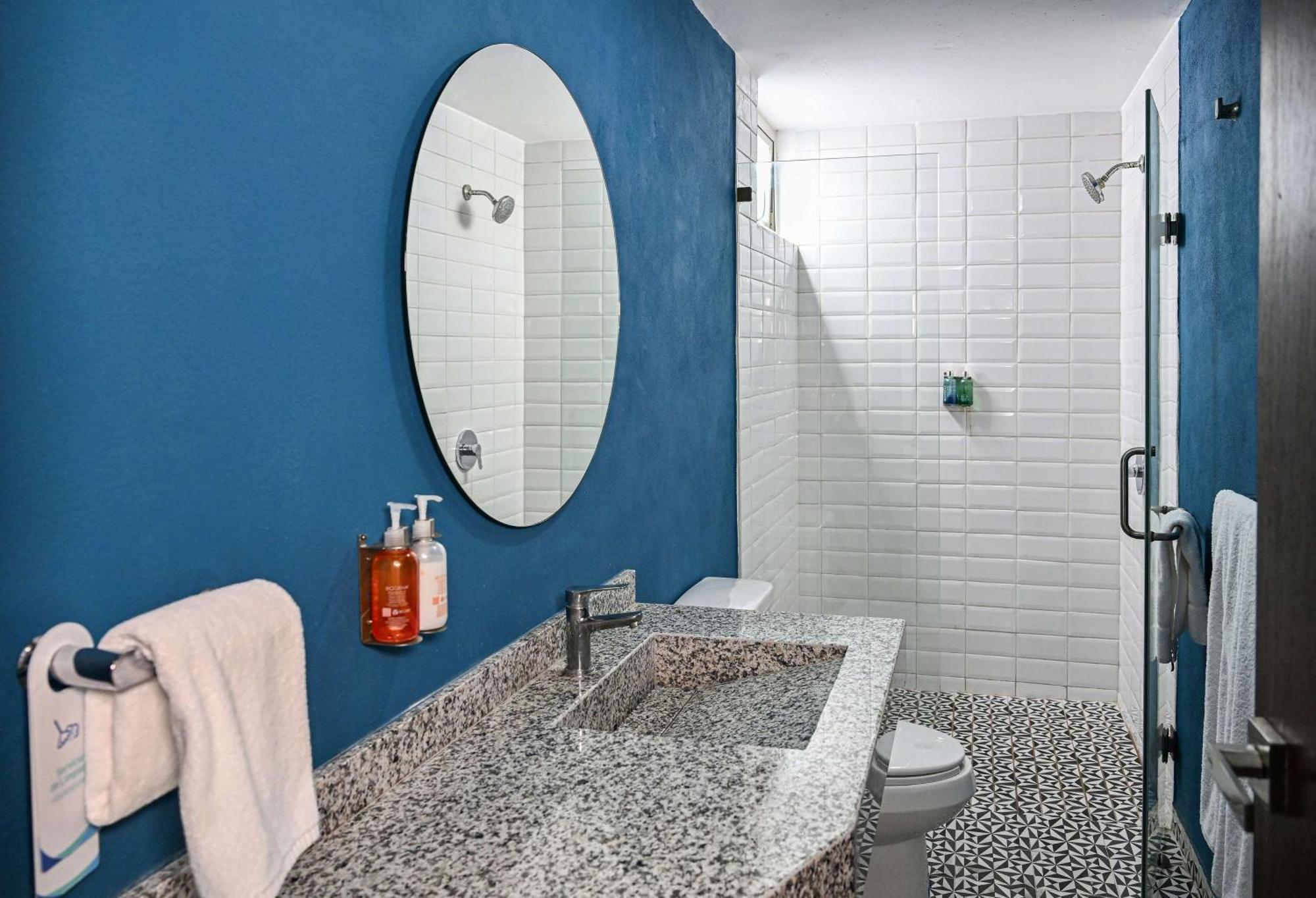 Hotel Vista Express Guadalajara Expo Surestay Collection By Bw