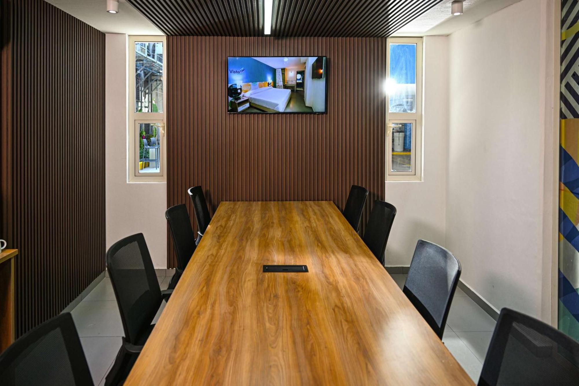 Hotel Vista Express Guadalajara Expo Surestay Collection By Bw