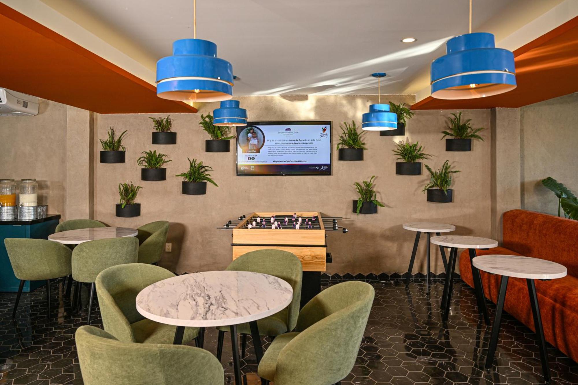 Vista Express Guadalajara Expo Surestay Collection By Bw 4*